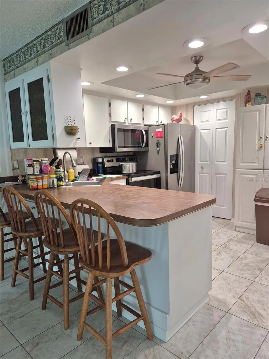 225 COUNTRY CLUB DRIVE #C225 Largo, FL 33771
