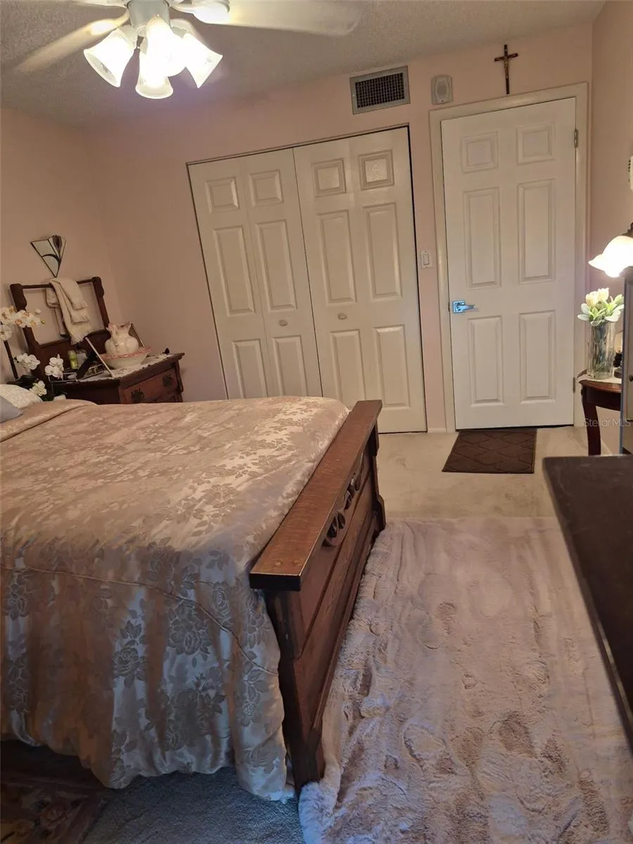 225 COUNTRY CLUB DRIVE #C225 Largo, FL 33771