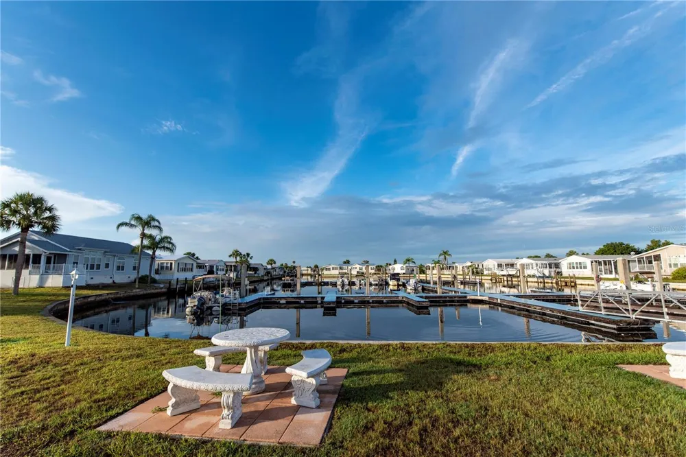 12 FREEMAN AVENUE Punta Gorda, FL 33950