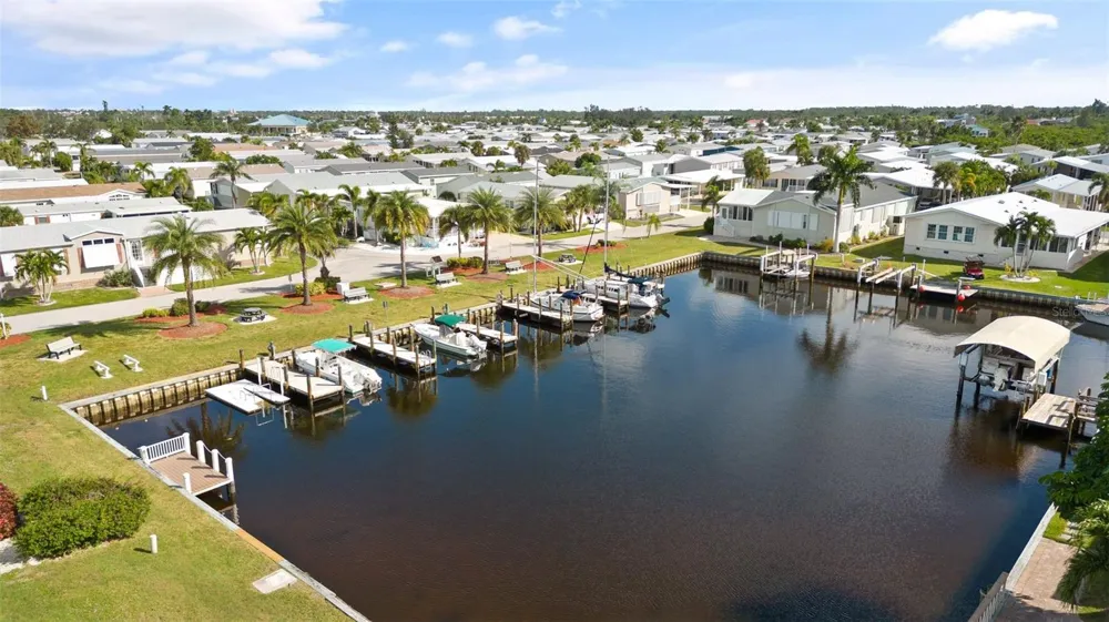 12 FREEMAN AVENUE Punta Gorda, FL 33950