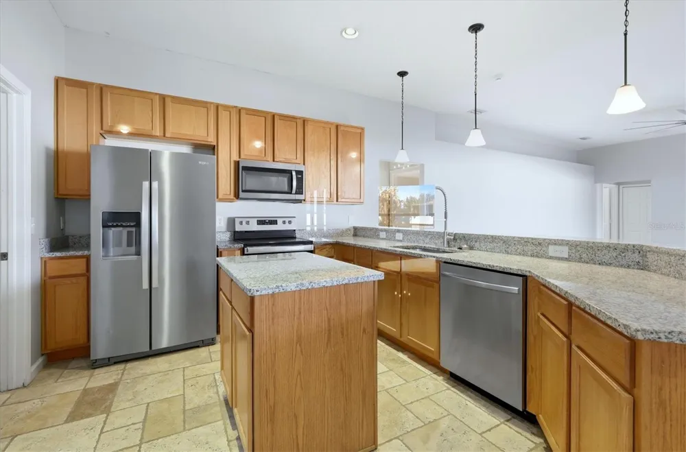 4324 WINDMILL POINTE DR Plant City, FL 33567
