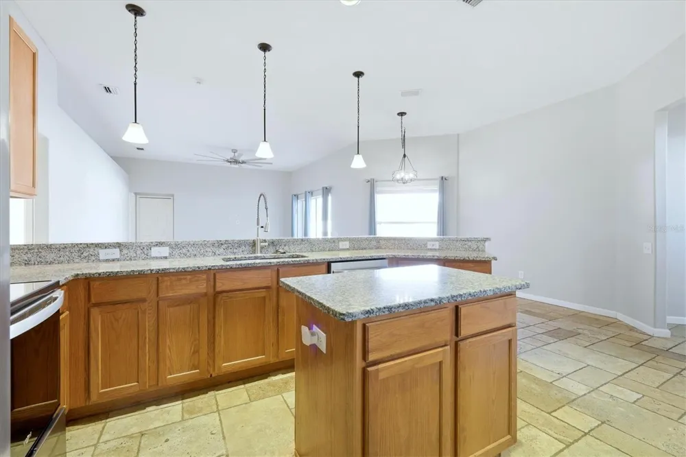 4324 WINDMILL POINTE DR Plant City, FL 33567