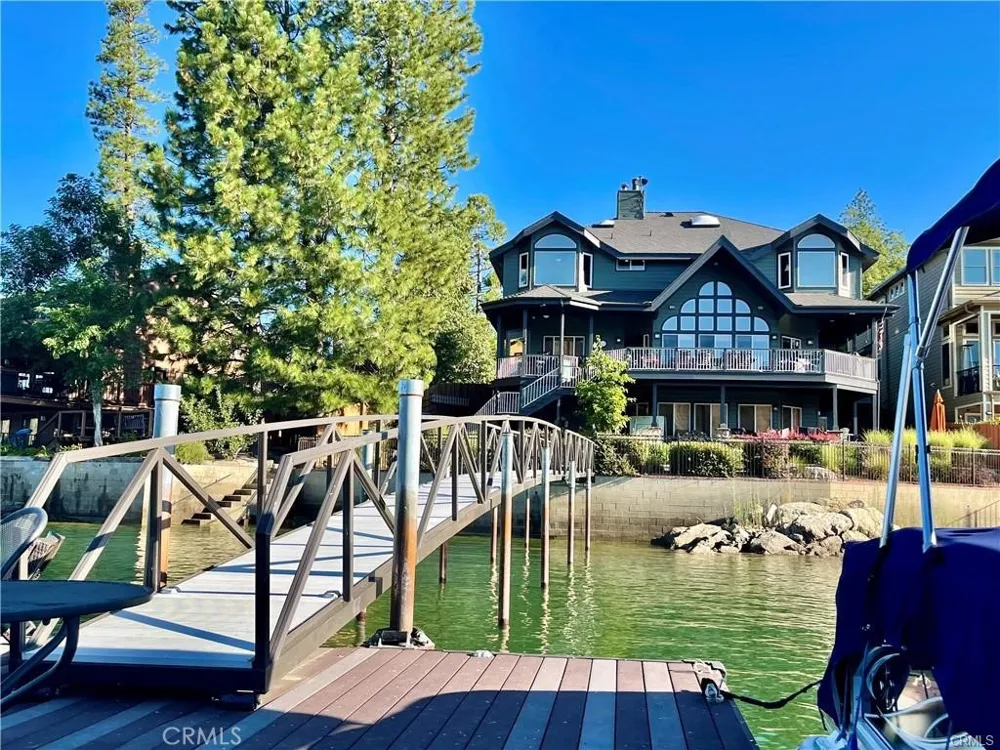 39269 Paha Bass Lake, CA 93604