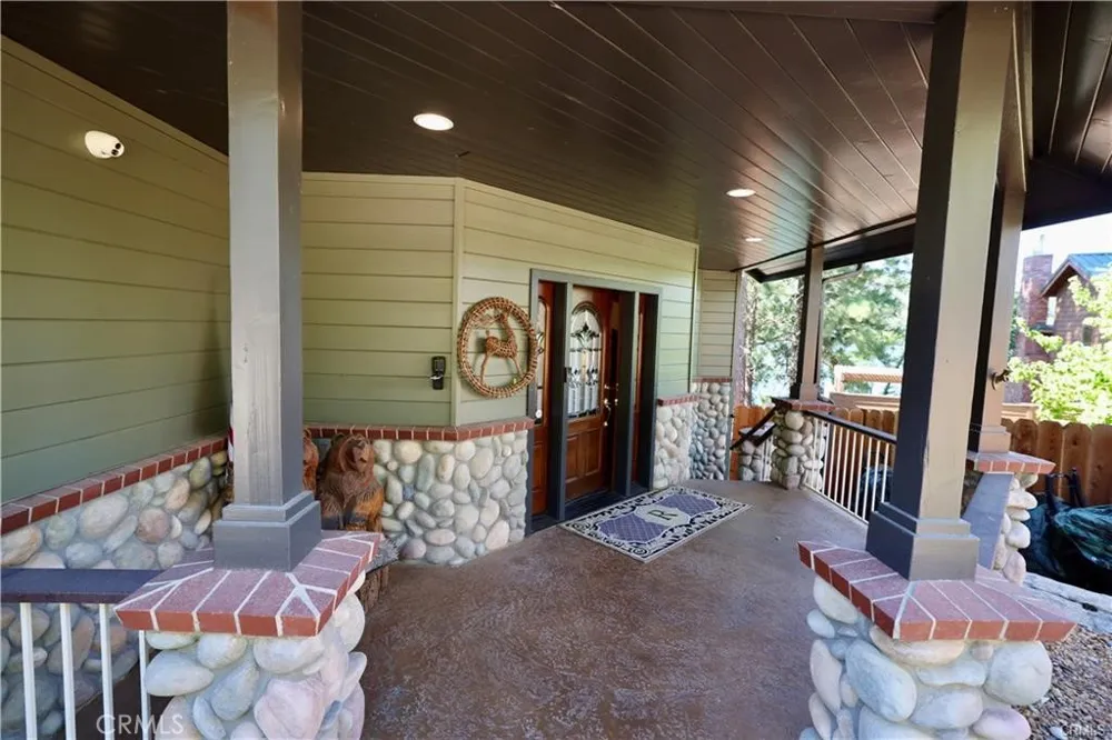 39269 Paha Bass Lake, CA 93604