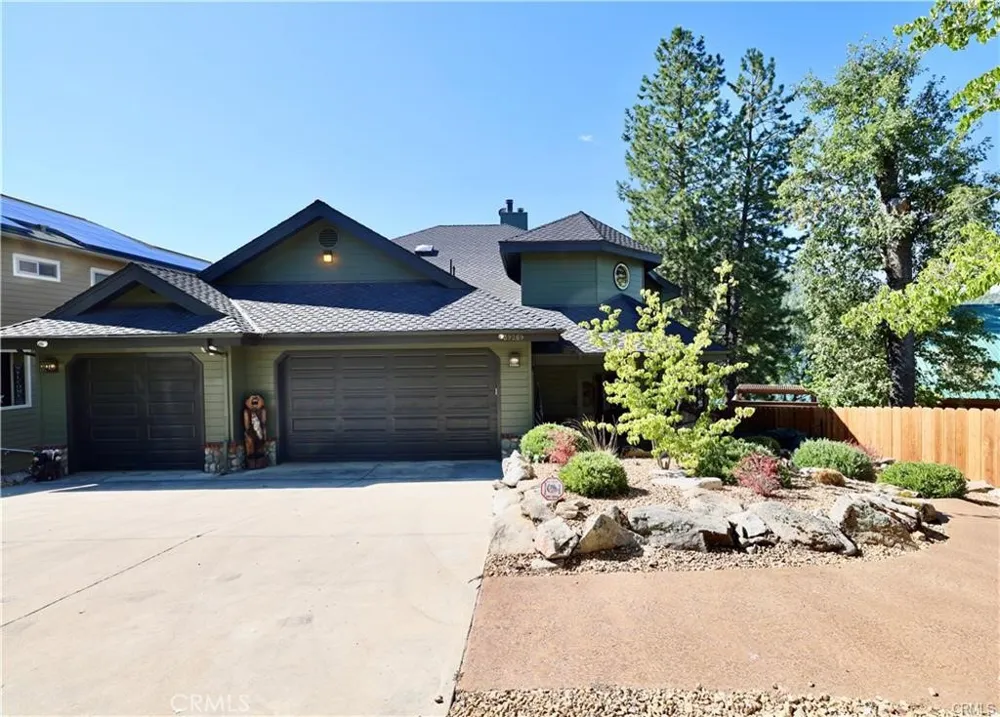 39269 Paha Bass Lake, CA 93604