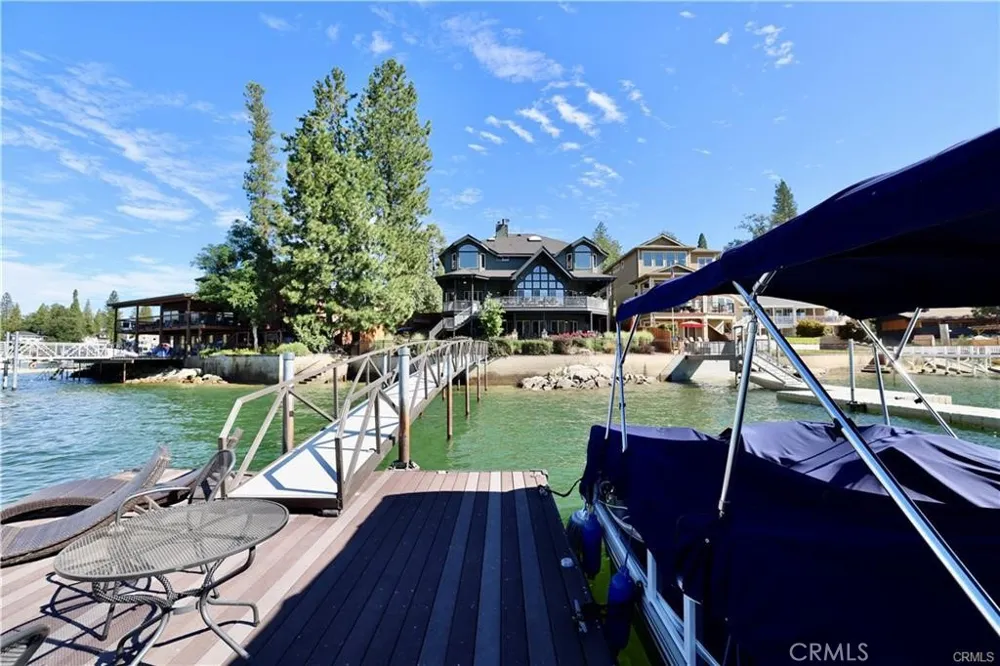39269 Paha Bass Lake, CA 93604