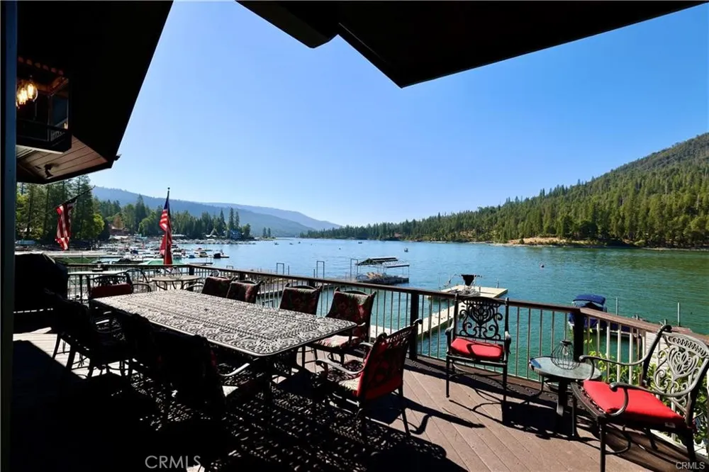 39269 Paha Bass Lake, CA 93604
