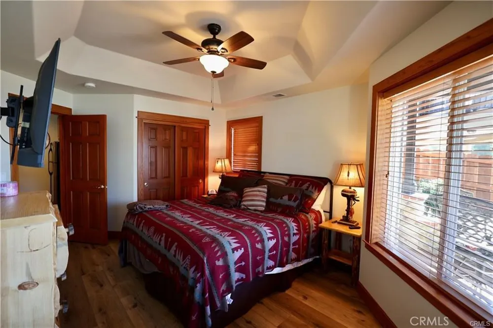 39269 Paha Bass Lake, CA 93604