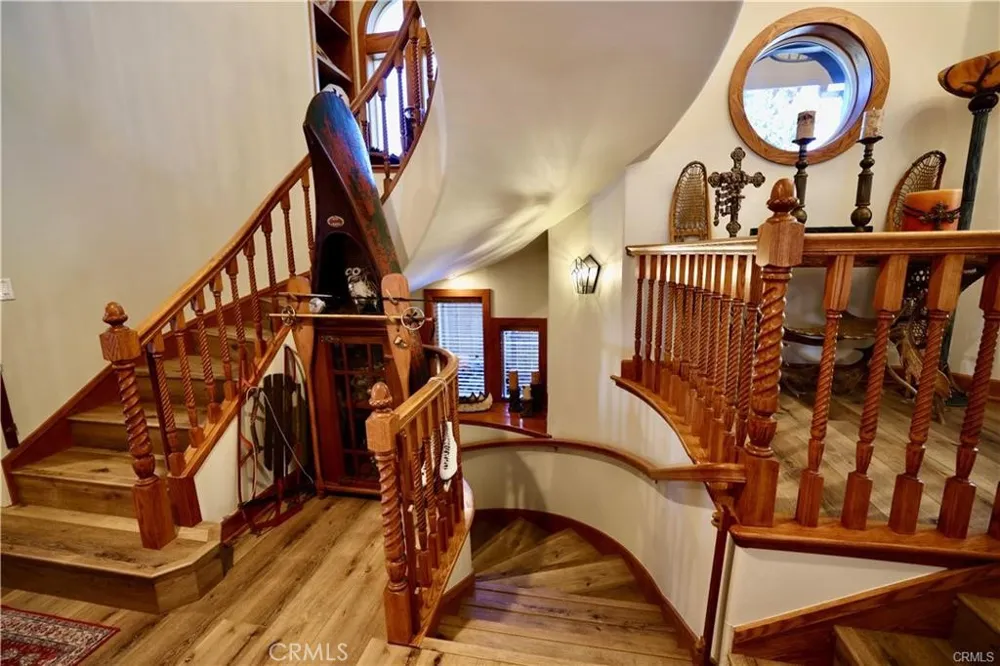 39269 Paha Bass Lake, CA 93604