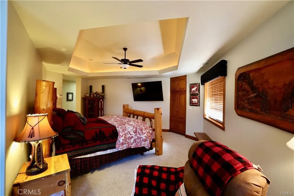 39269 Paha Bass Lake, CA 93604