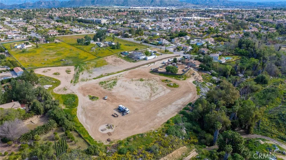 14435 Wood Road Riverside, CA 92508