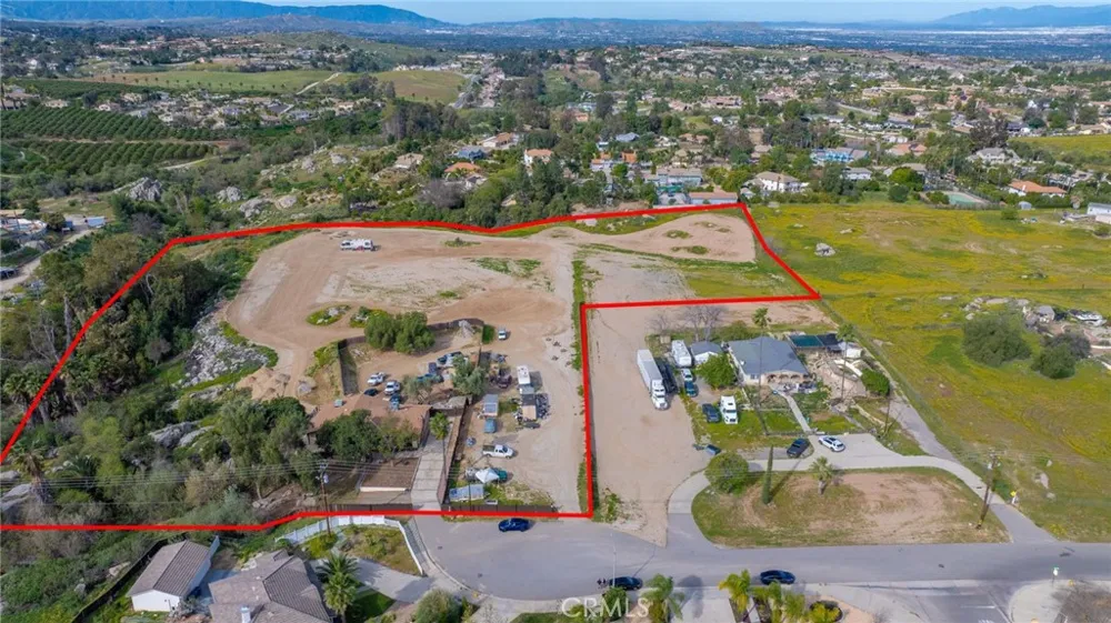 14435 Wood Road Riverside, CA 92508