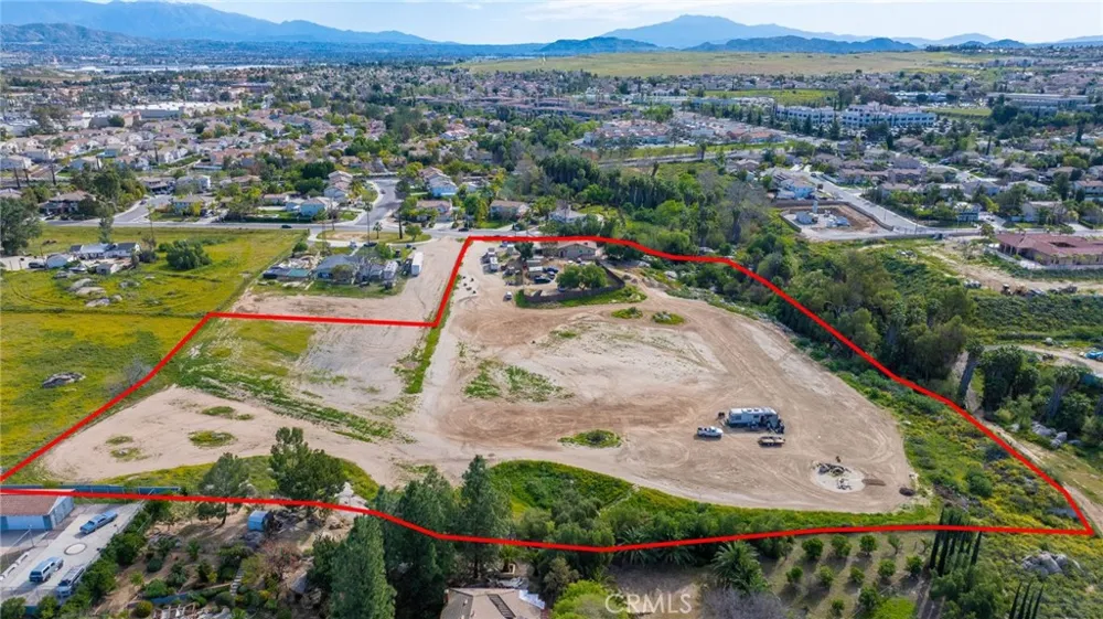 14435 Wood Road Riverside, CA 92508