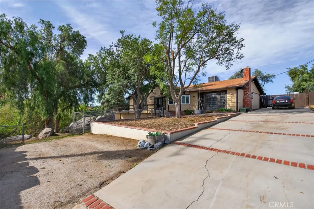 14435 Wood Road Riverside, CA 92508