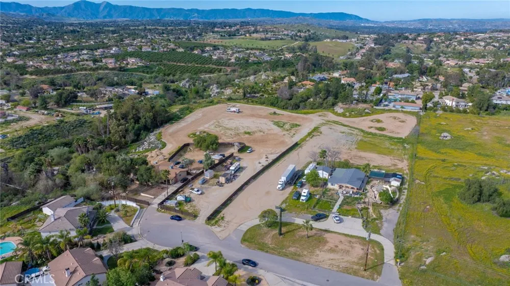 14435 Wood Road Riverside, CA 92508