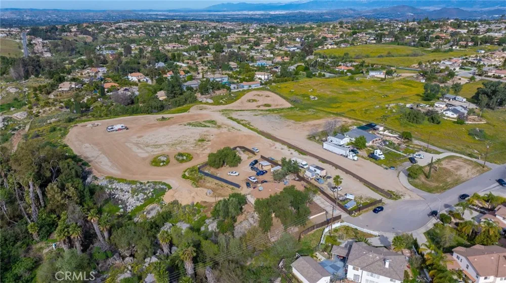 14435 Wood Road Riverside, CA 92508