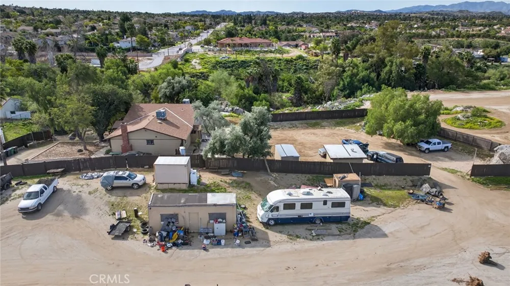 14435 Wood Road Riverside, CA 92508