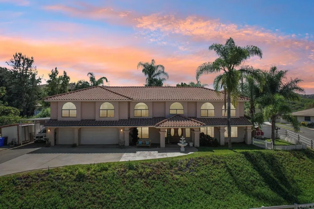 29950 Robbie Ln Vista, CA 92084