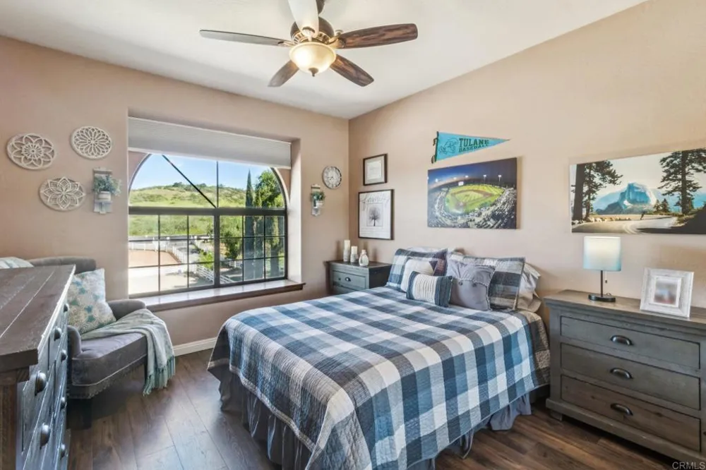 29950 Robbie Ln Vista, CA 92084