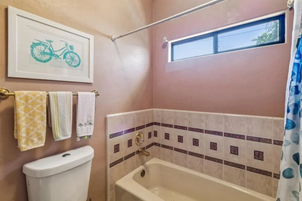 29950 Robbie Ln Vista, CA 92084