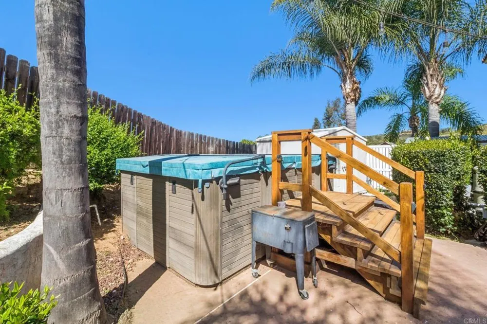 29950 Robbie Ln Vista, CA 92084