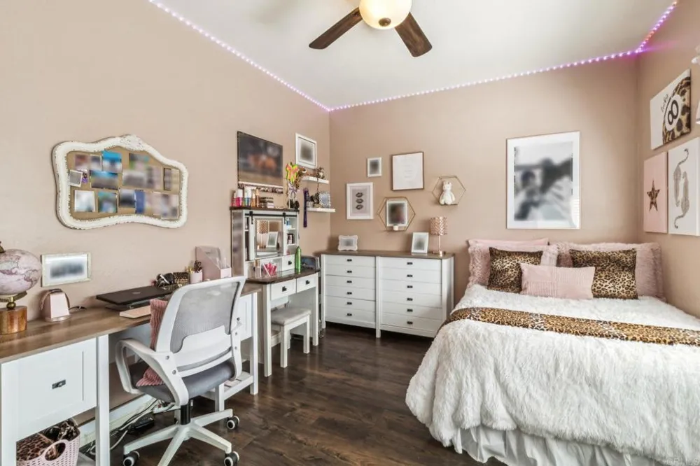 29950 Robbie Ln Vista, CA 92084