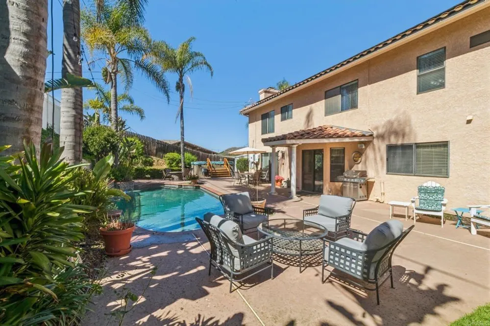 29950 Robbie Ln Vista, CA 92084