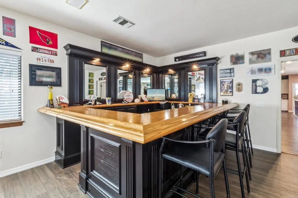 29950 Robbie Ln Vista, CA 92084