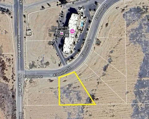 1 Acres E Donlon Street