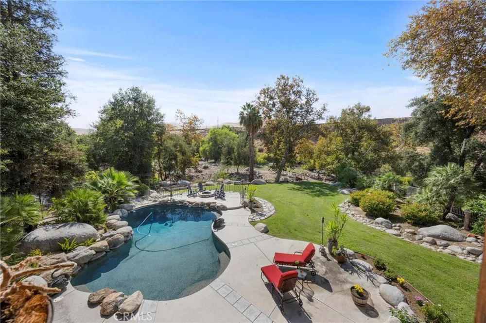 14025 Yokuts Bakersfield, CA 93306