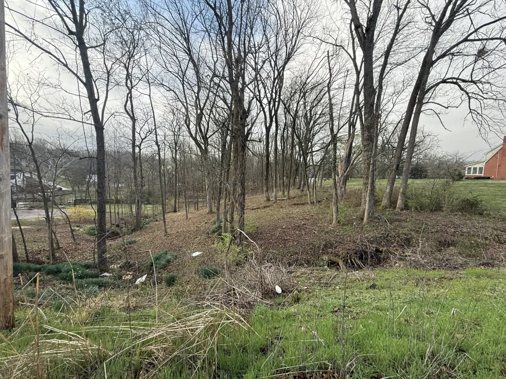 1930 Arlington Rd Lebanon, TN 37087