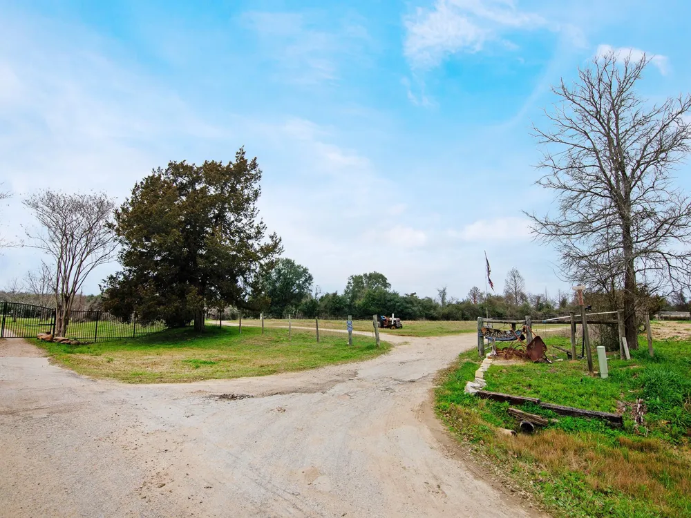 37462 Vaclavik Road Pattison, TX 77423