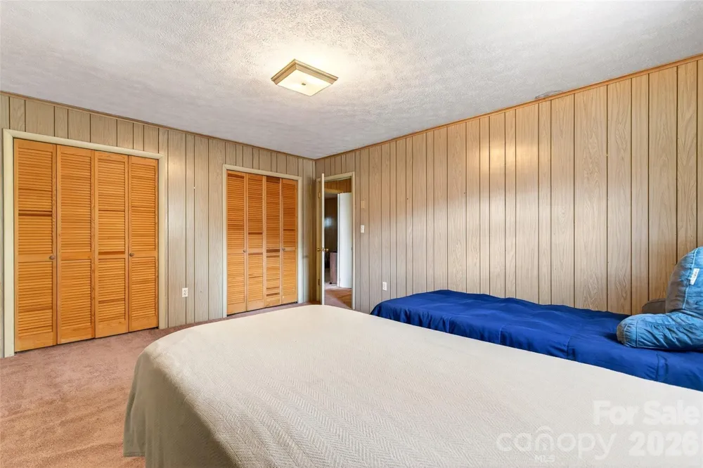 1306 Fork Mountain Road Bakersville, NC 28705
