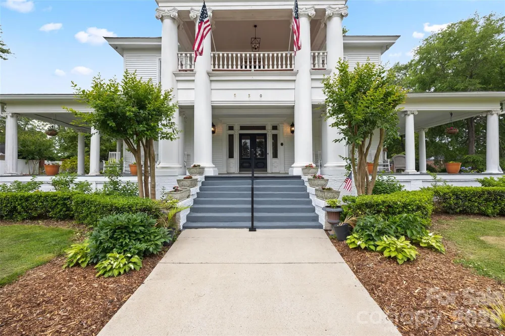 530 E Rutledge Avenue Gaffney, SC 29340