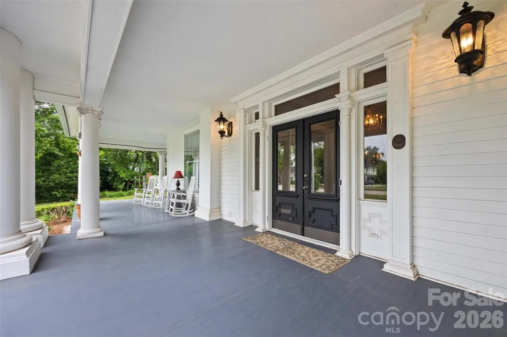 530 E Rutledge Avenue Gaffney, SC 29340