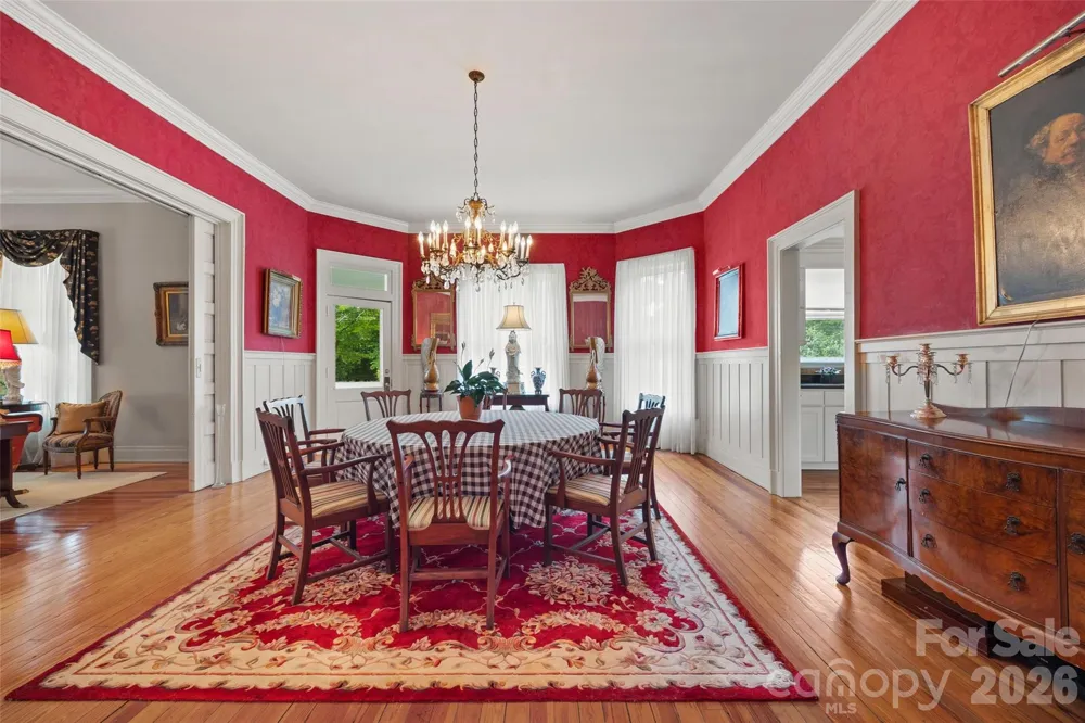 530 E Rutledge Avenue Gaffney, SC 29340