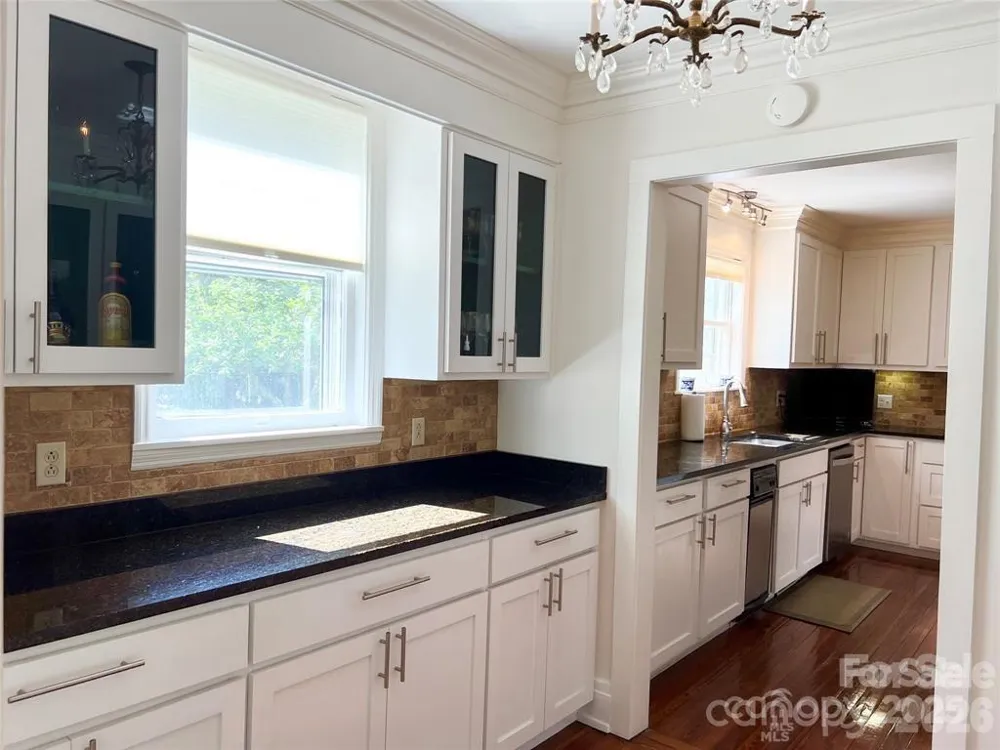 530 E Rutledge Avenue Gaffney, SC 29340