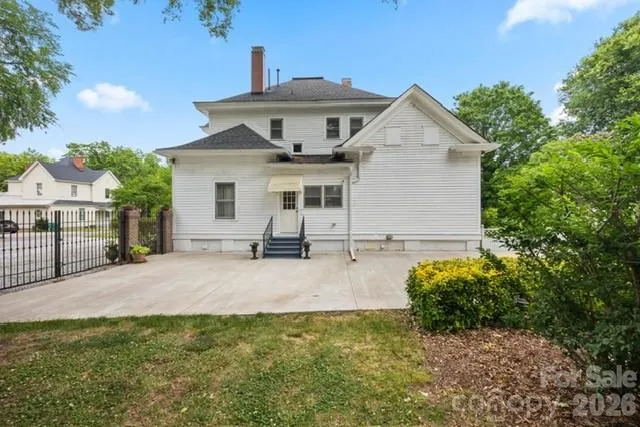 530 E Rutledge Avenue Gaffney, SC 29340