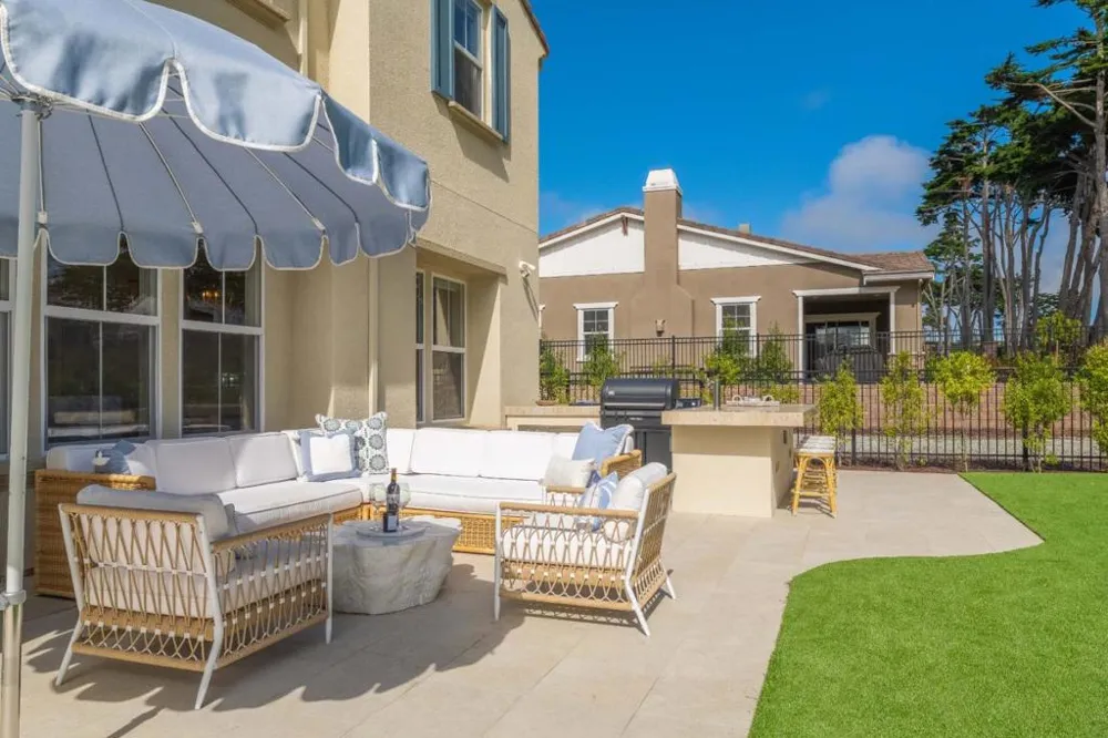 1814 Links Drive Seaside, CA 93955