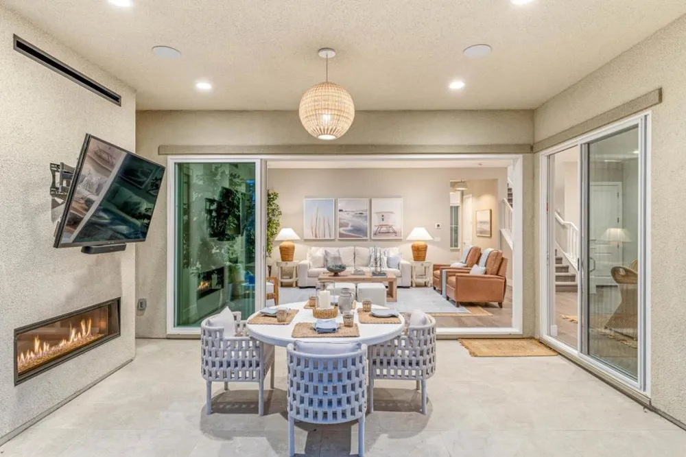 1814 Links Drive Seaside, CA 93955