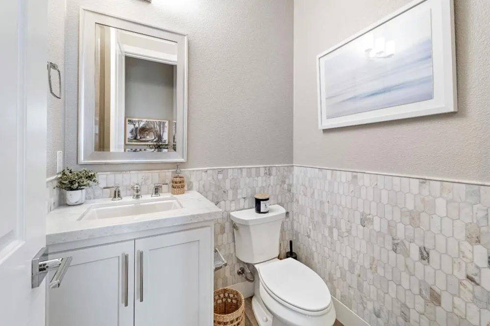 1814 Links Drive Seaside, CA 93955