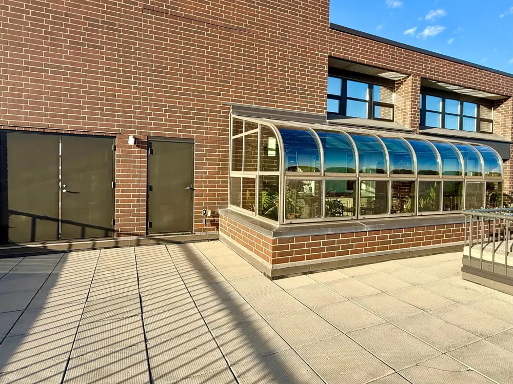7600 Golden Valley Road #305 Golden Valley, MN 55427
