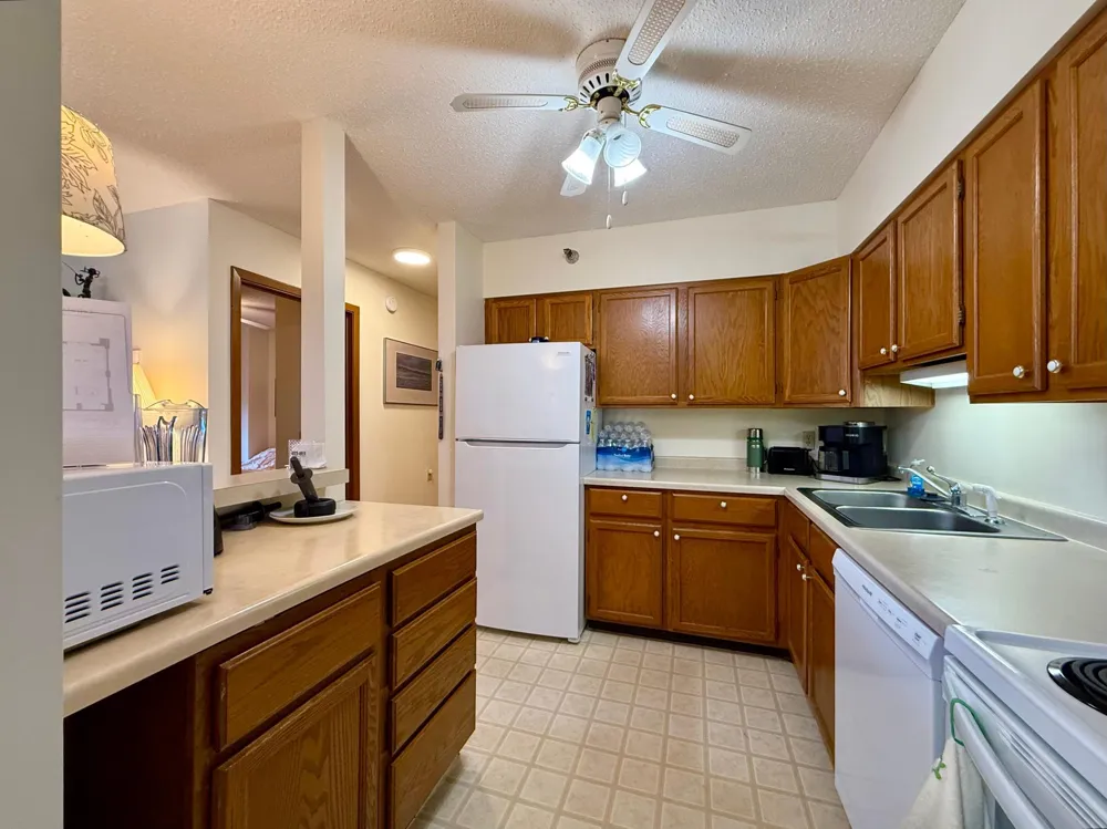 7600 Golden Valley Road #305 Golden Valley, MN 55427