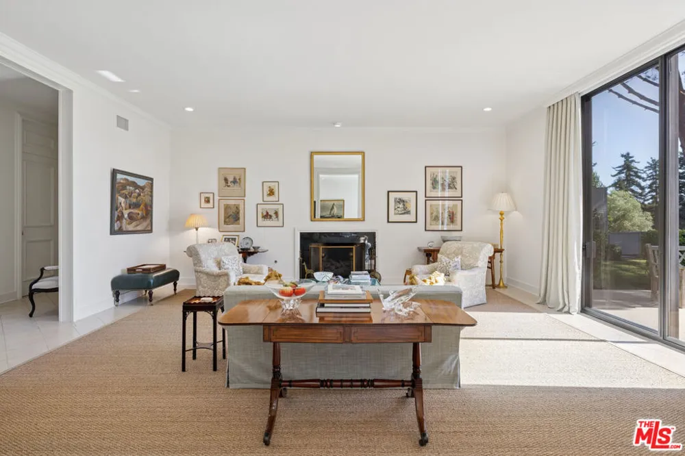 2079 Birnam Wood Drive Santa Barbara, CA 93108