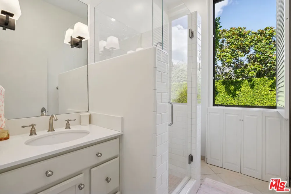 2079 Birnam Wood Drive Santa Barbara, CA 93108