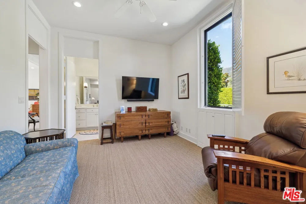 2079 Birnam Wood Drive Santa Barbara, CA 93108