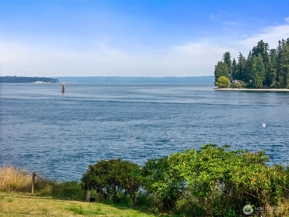 17274 Angeline Avenue South NE Suquamish, WA 98392