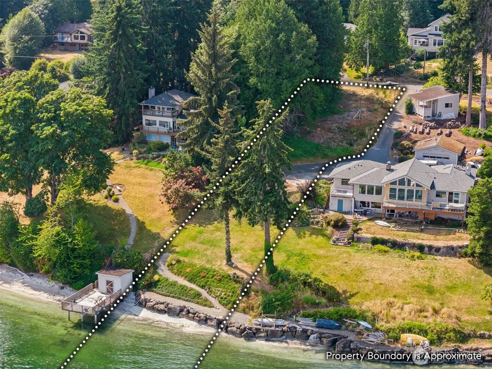 17274 Angeline Avenue South NE Suquamish, WA 98392
