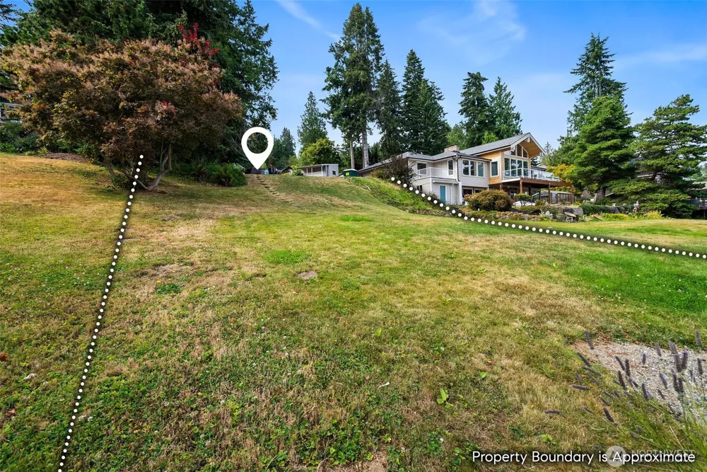 17274 Angeline Avenue South NE Suquamish, WA 98392