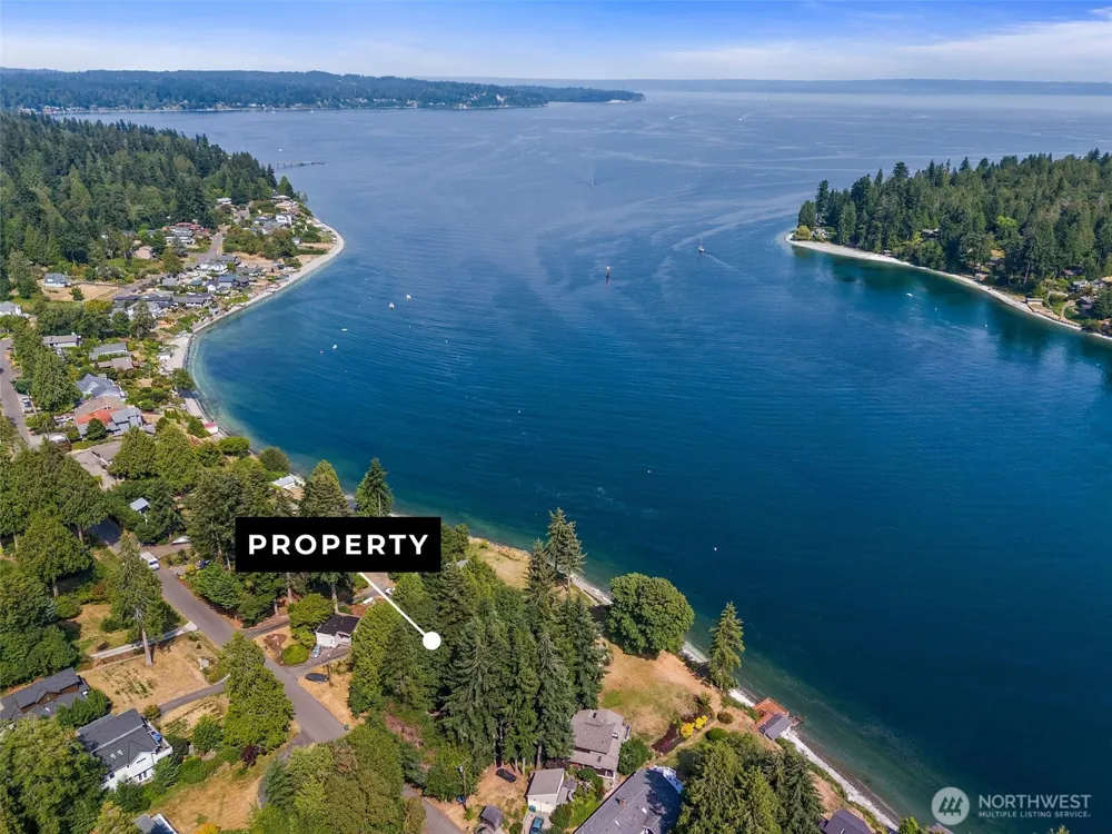 17274 Angeline Avenue South NE Suquamish, WA 98392
